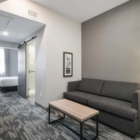 Sandman Signature Fort Worth Downtown Hotel