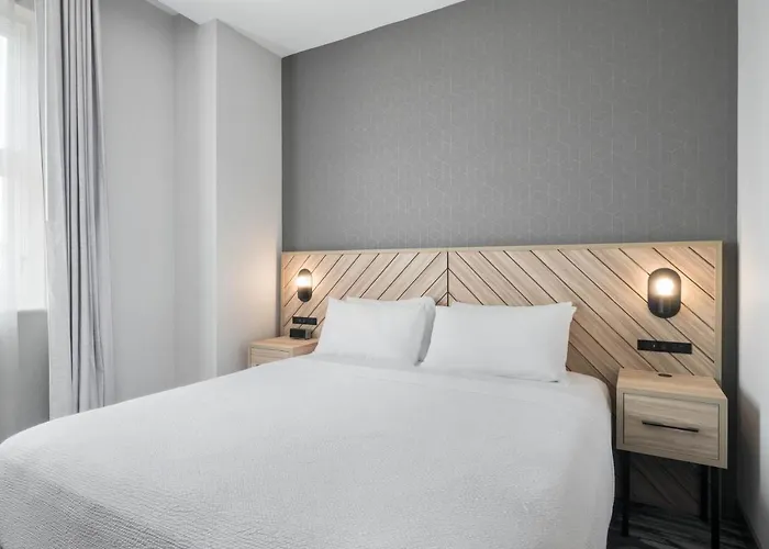 Sandman Signature Worth Downtown Hotel 3*